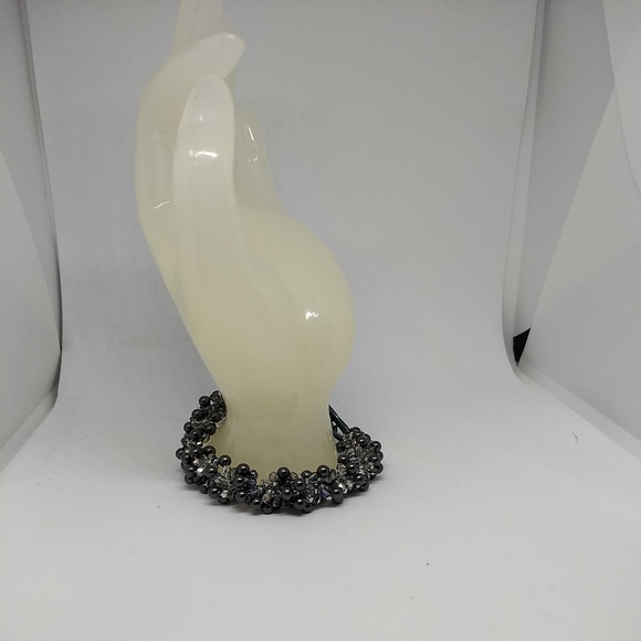 🌷‼️5/$20 Iridescent Black & Clear Seed Bead Cluster 7" Bracelet Toggle Heart - Picture 5 of 12